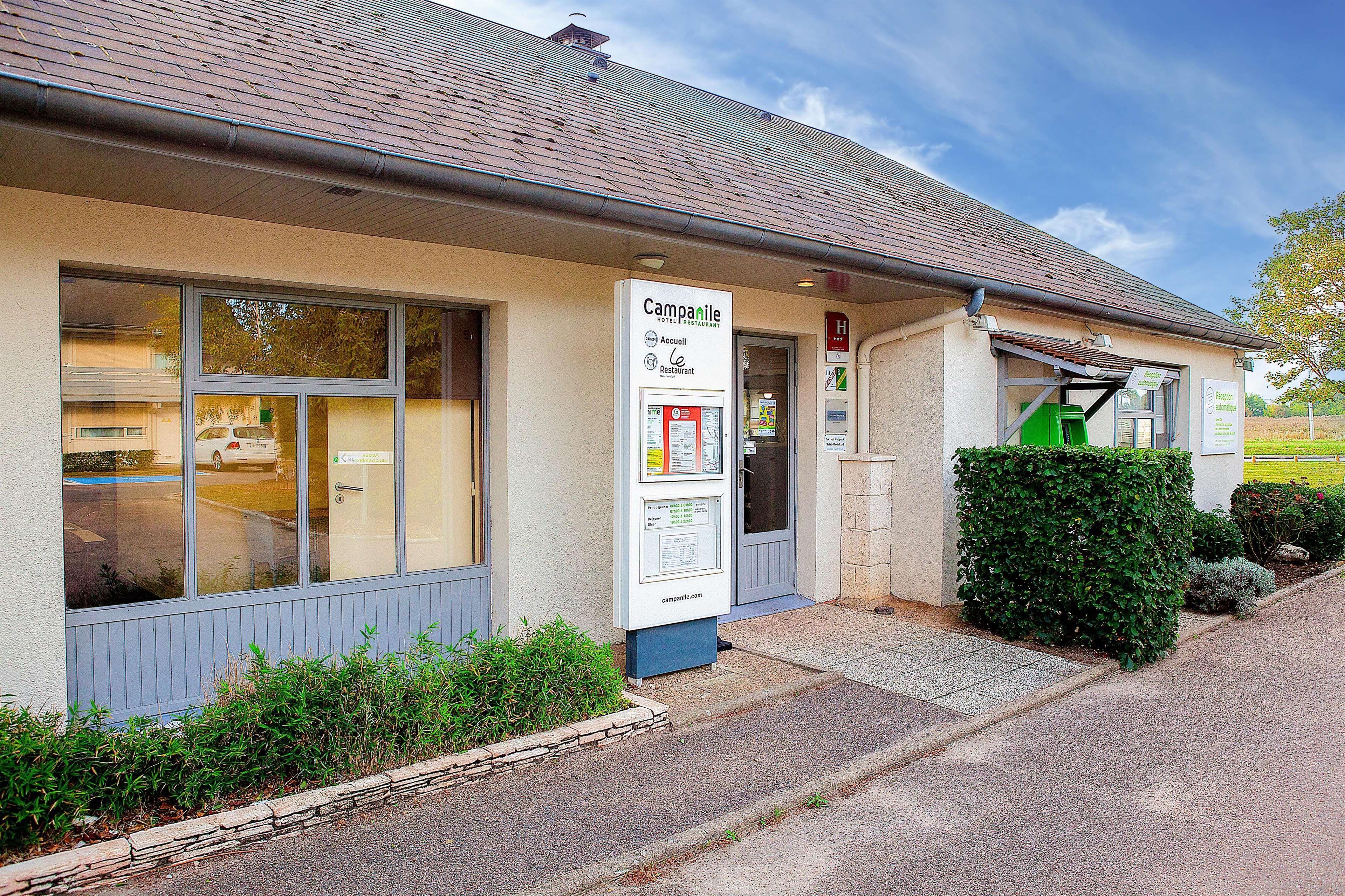 Campanile Bourges Nord - Saint-Doulchard Hotel Exterior foto